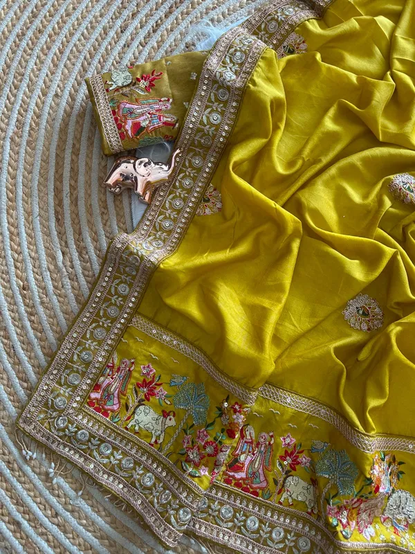 Mustard_Yellow_Vichitra_Silk_Saree_For_Women