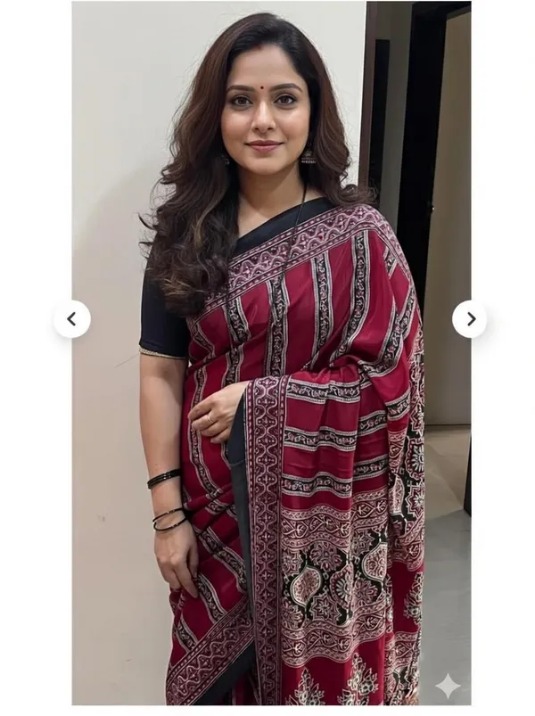 Printed_Kanjivaram_Crepe_Saree_(Multicolor)