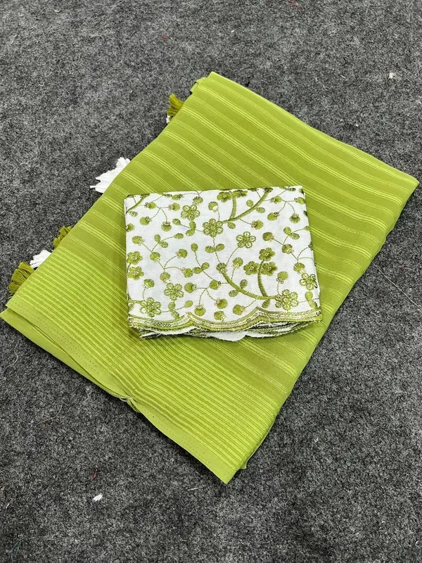 Striped,_Embellished,_Solid/Plain_Daily_Wear_Georgette_Saree_(Green)