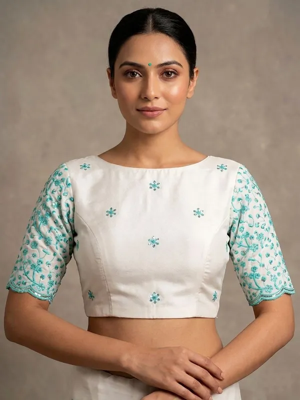 Embellished,_Solid/Plain,_Striped_Daily_Wear_Chiffon_Saree_(Blue)