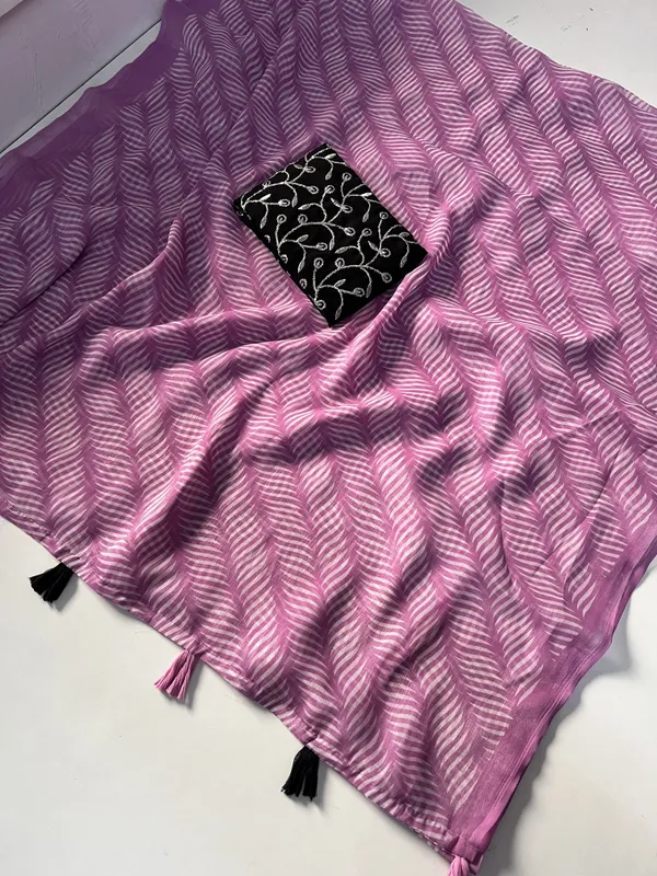 Geometric_Print_Daily_Wear_Chiffon_Saree_(Pink)