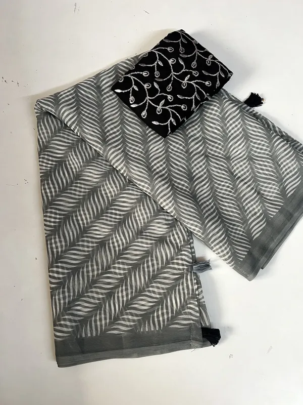 Geometric_Print_Daily_Wear_Chiffon_Saree_(Grey)