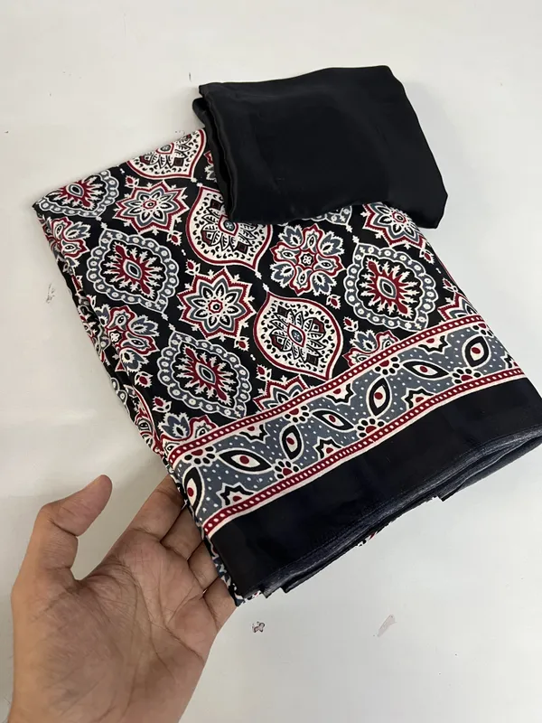 Printed,_Floral_Print,_Geometric_Print_Bollywood_Crepe_Saree_(Black)
