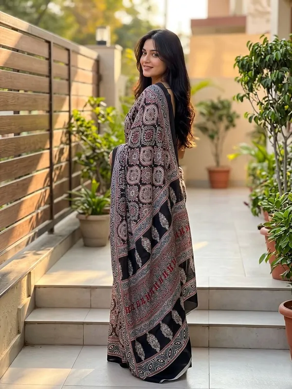 Printed_Assam_Silk_Crepe_Saree_(Multicolor)