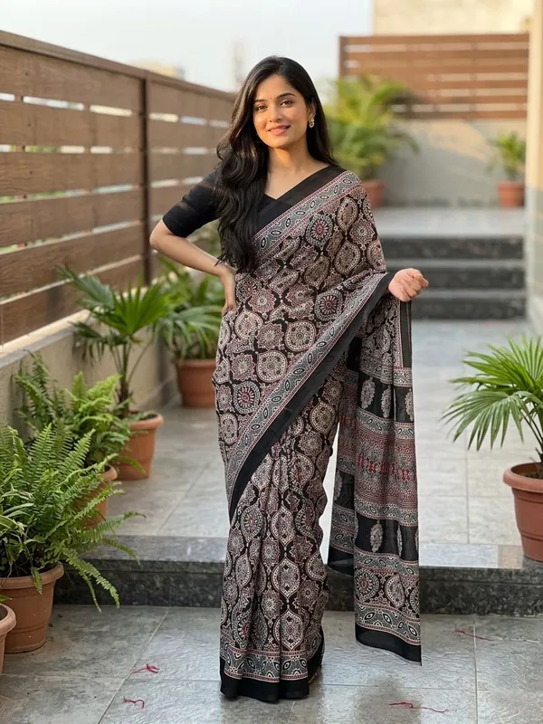 Printed_Assam_Silk_Crepe_Saree_(Multicolor)