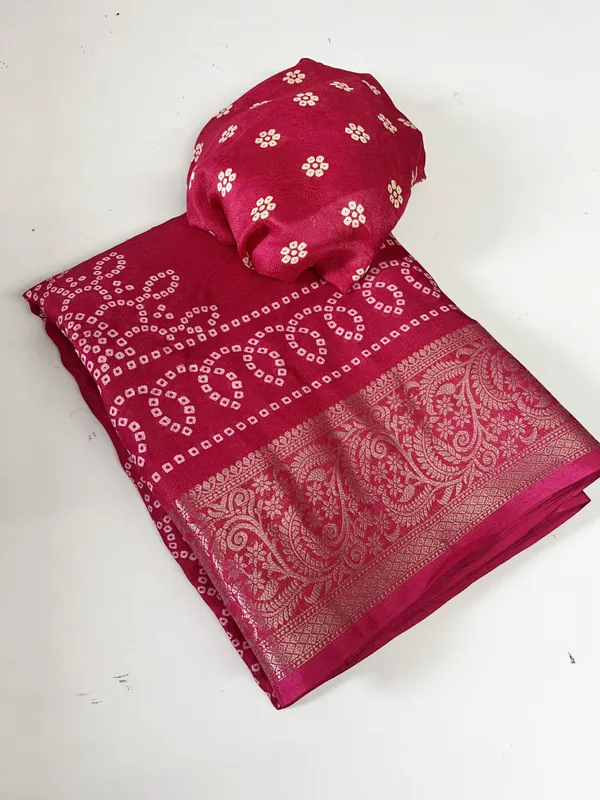 Woven_Bandhani_Art_Silk,_Silk_Blend_Saree_(Red)