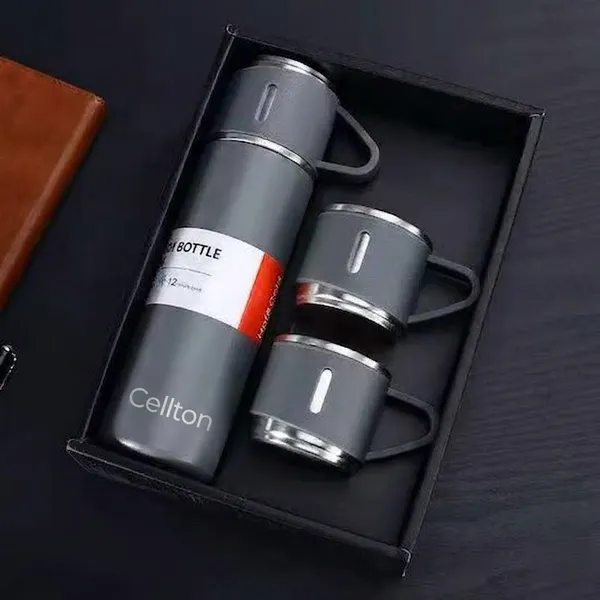 Stainless_Steel_Vacuum_Flask_With_Two_Cups_Gift_Set