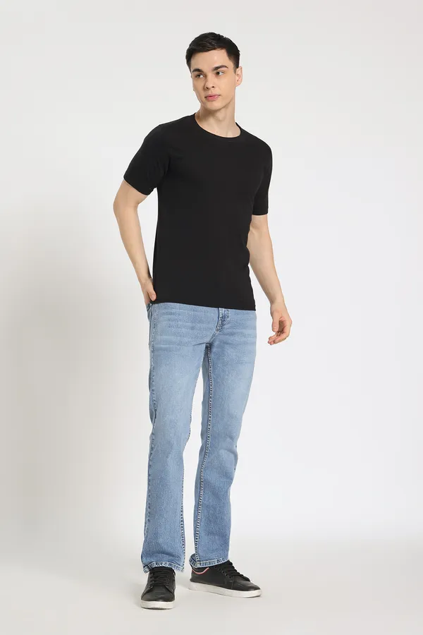Classic_Light_Blue_Straight_Jeans