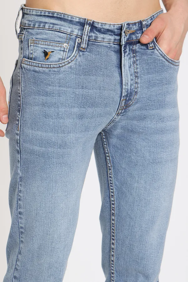 Classic_Light_Blue_Straight_Jeans