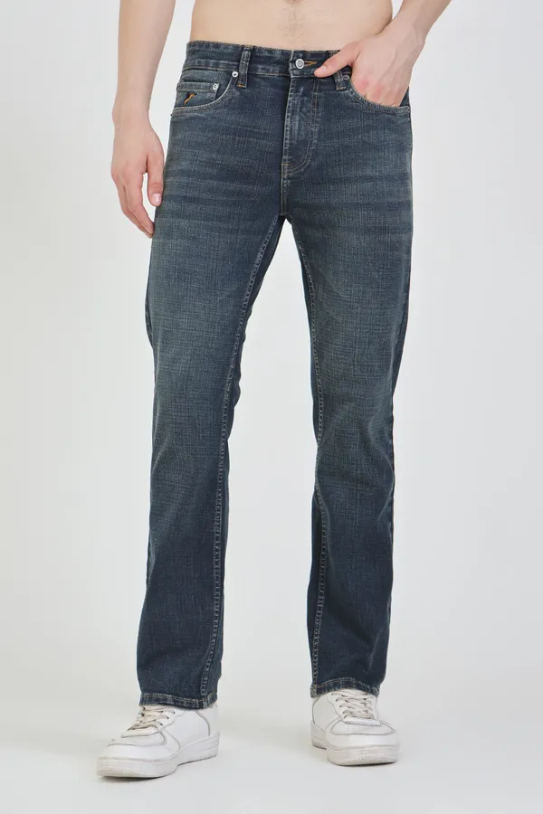 Urban_Classic_Straight_Jeans