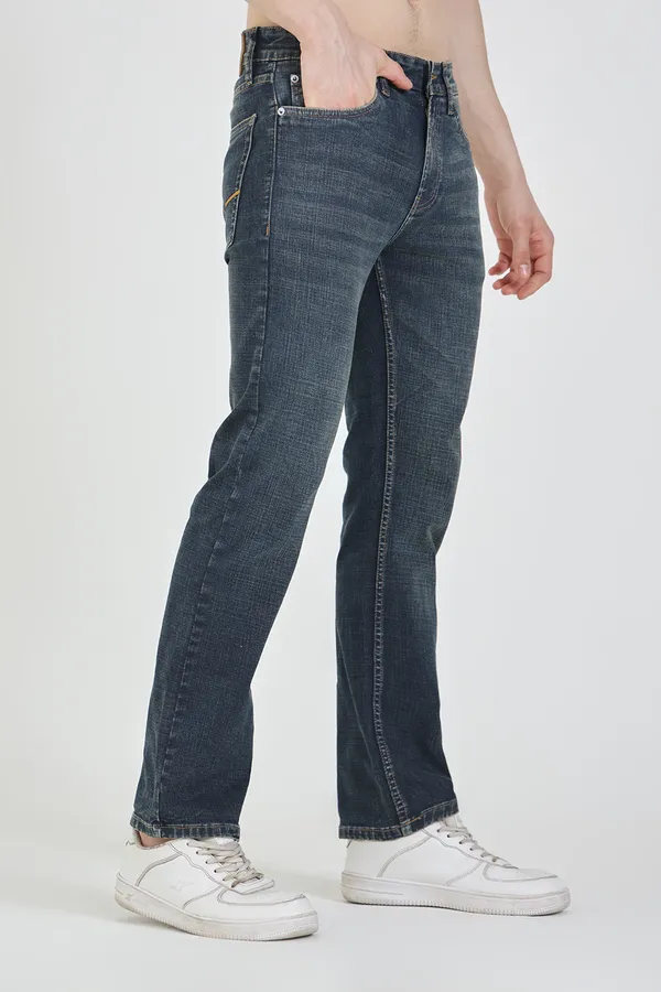 Urban_Classic_Straight_Jeans