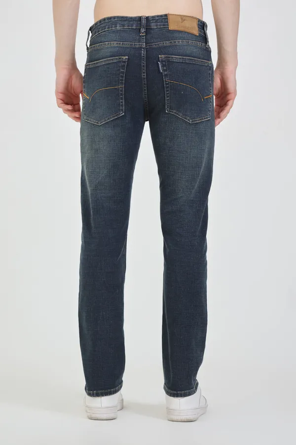 Urban_Classic_Straight_Jeans