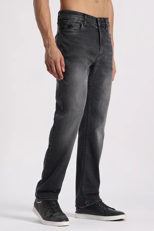 Urban_Shadow_Fit_Jeans