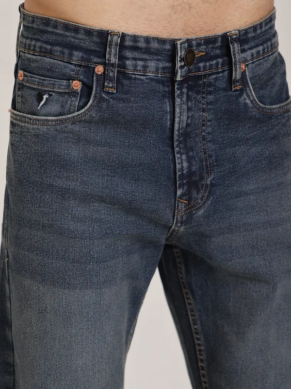 Classic_Vintage_Wash_Straight_Jeans