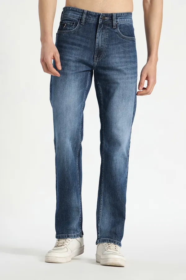 Vintage_Mid_Blue_Straight_Jeans