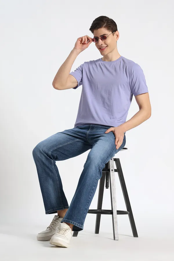 Vintage_Mid_Blue_Straight_Jeans