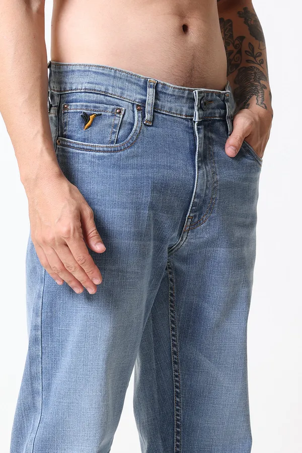 Comfort_Blue_Straight-Fit_Denim