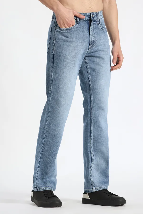 Vintage_Sky_Straight_Jeans
