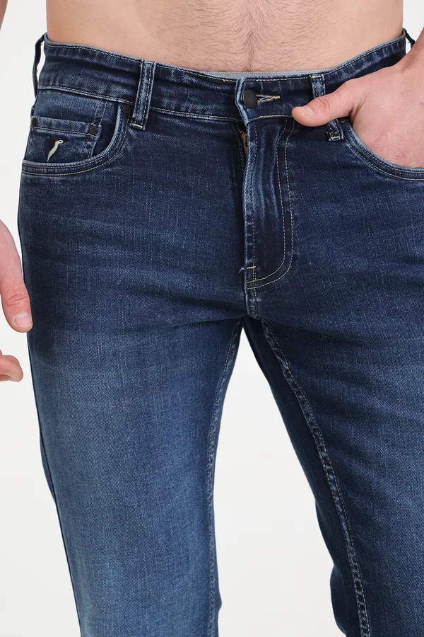 Heritage_Indigo_Straight_Jeans