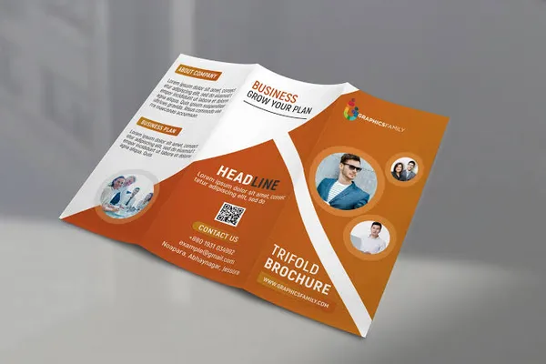 220_Gsm_Glossy_Paper_Trifold_Corporate_Business_Brochure