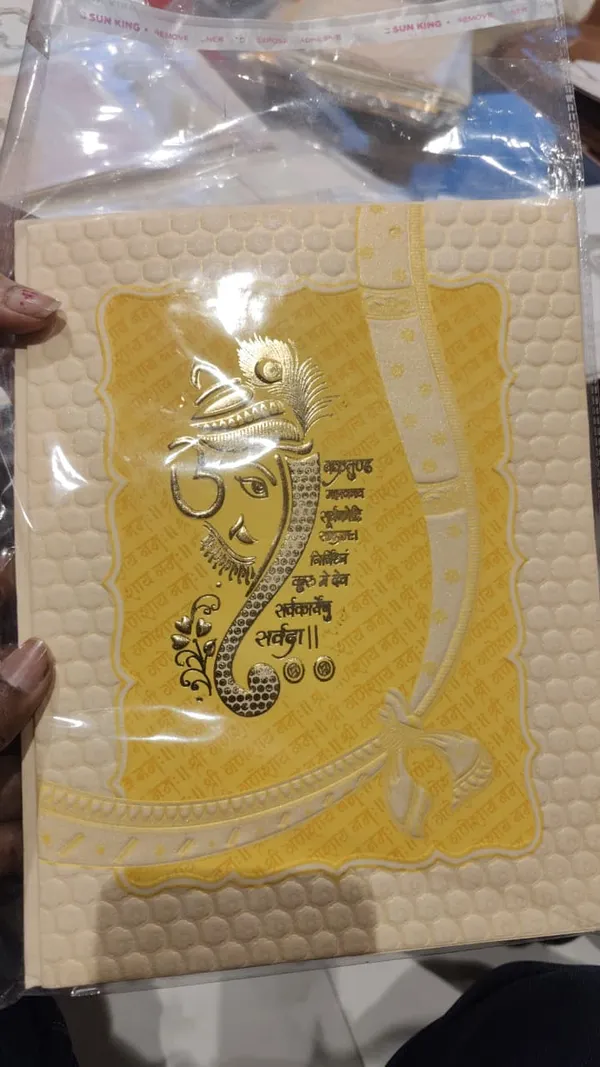 Ivory_Laser_Cut_Floral_Ganesha_Embossed_Wedding_Invitation_Card