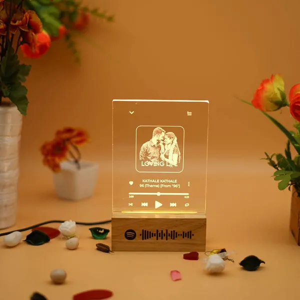 Acrylic_Personalized_Music_Plaque_With_Wooden_LED_Base