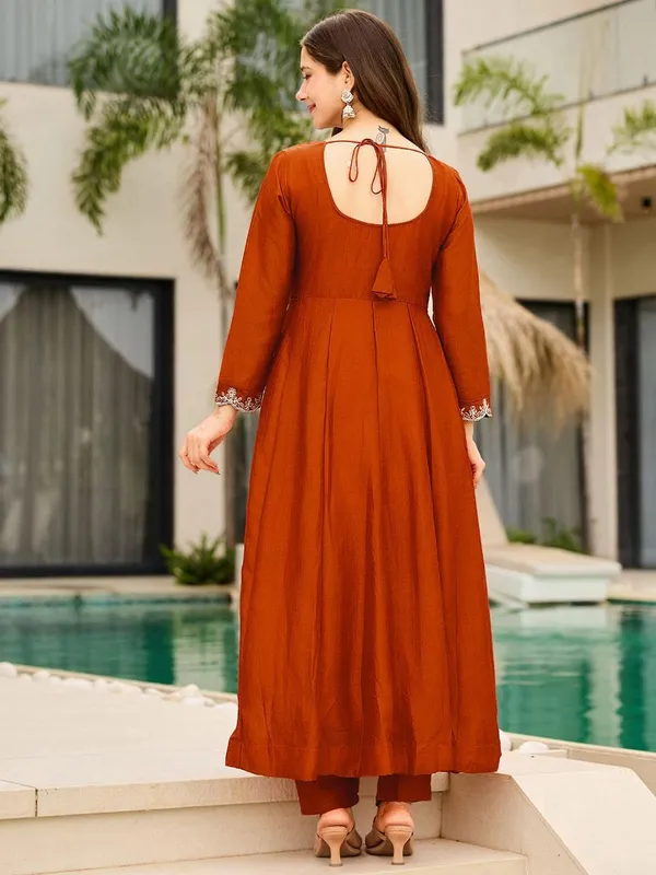 New_Trendy_Anarkali_Designers_Kurti_Pent_Set_Rust_Orange