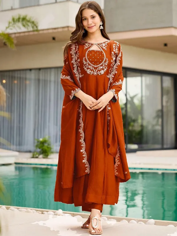 New_Trendy_Anarkali_Designers_Kurti_Pent_Set_Rust_Orange