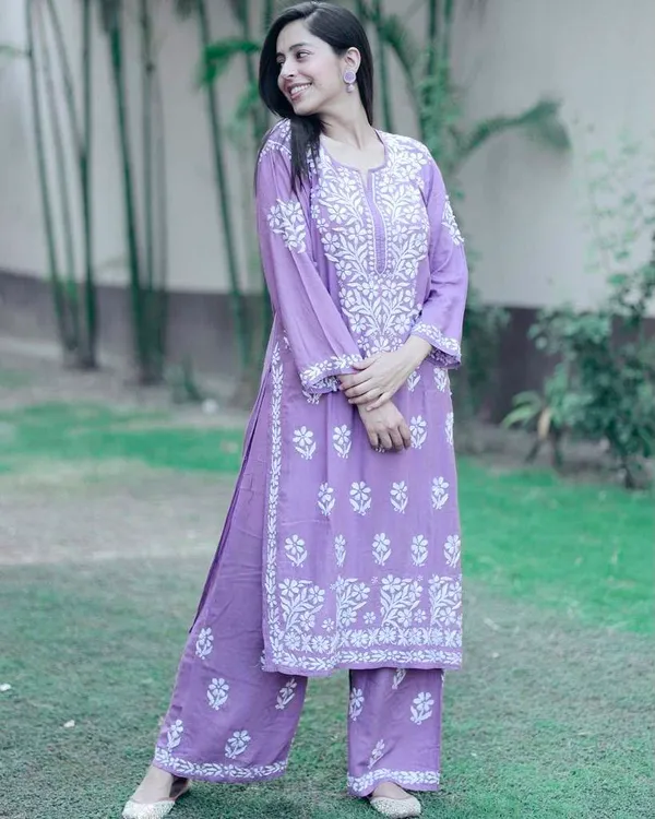 Premium_Lucknowi_Chikankari_Kurta_Pant_Set_For_Women_Lavender_Purple