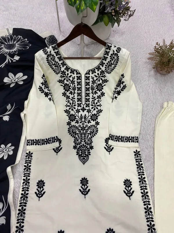 Elegant_Embroidered_Kurta_Palazzo_Suit_Set_With_Dupatta_Festive_Party_Wear_Black