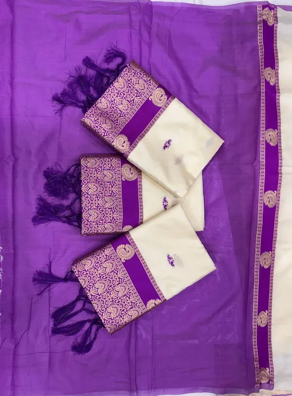 Kleoraa_Lichi_Silk_Jacquard_Saree_with_Rich_Pallu_&_Designer_Border