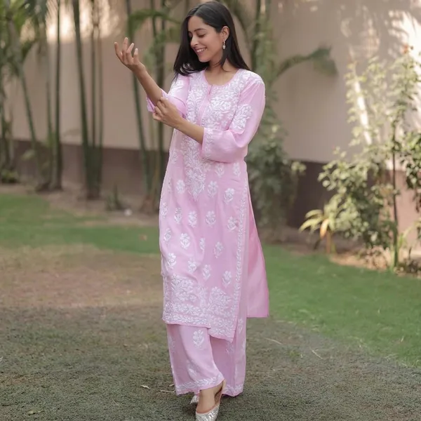 Premium_Lucknowi_Chikankari_Kurta_Pant_Set_For_Women_Baby_Pink