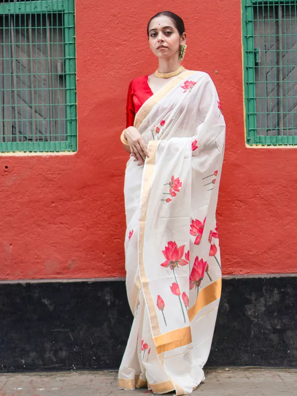 White_Kasavu_Saree_For_Women