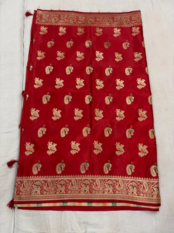 Red_Nylon_Satin_Paisley_Woven_Saree_For_Women