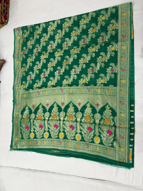 Green_Organza_Floral_Woven_Saree_For_Women