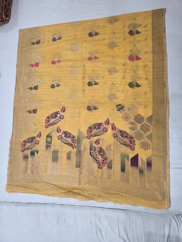 Mustard_Linen_Woven_Printed_Saree_For_Women