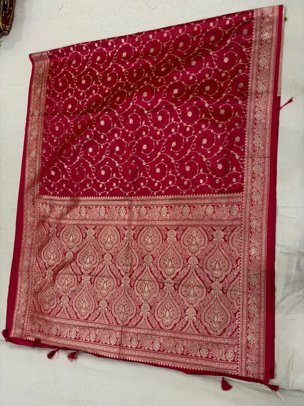 Maroon_Silk_Zari_Saree_For_Women