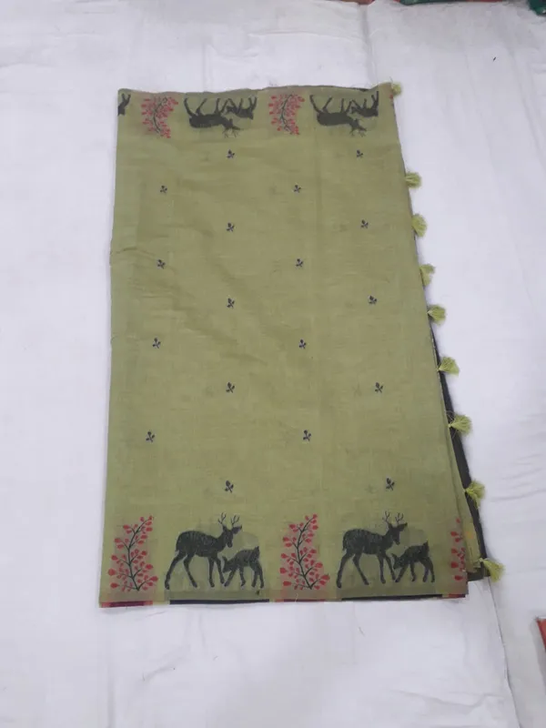 Green_Cotton_Printed_Deer_Motif_Stole_For_Women
