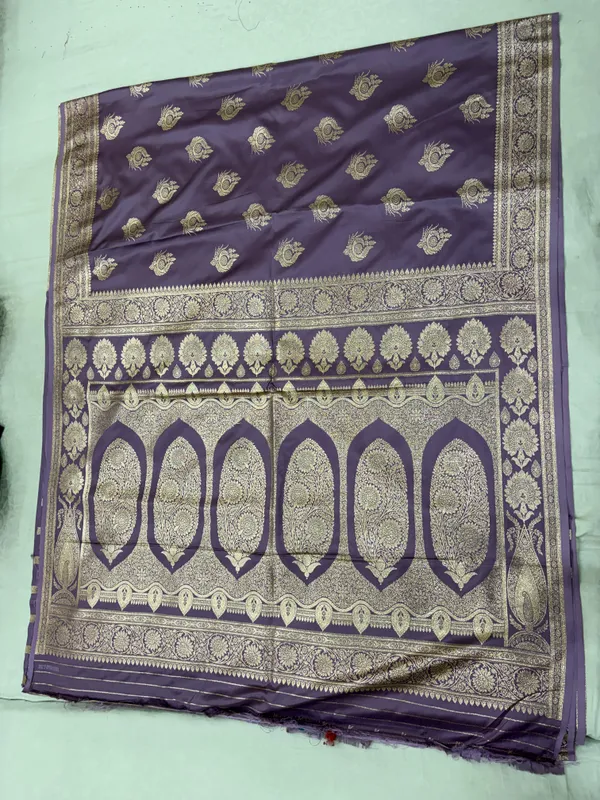Purple_Zari_Woven_Saree_For_Women