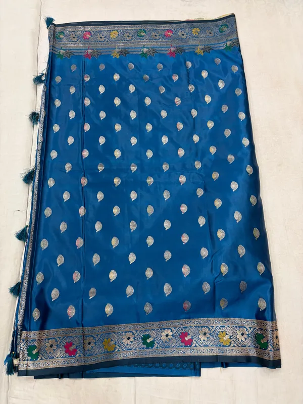 Blue_Woven_Traditional_Saree_For_Women