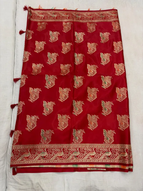 Red_Nylon_Satin_Brocade_Woven_Saree_For_Women