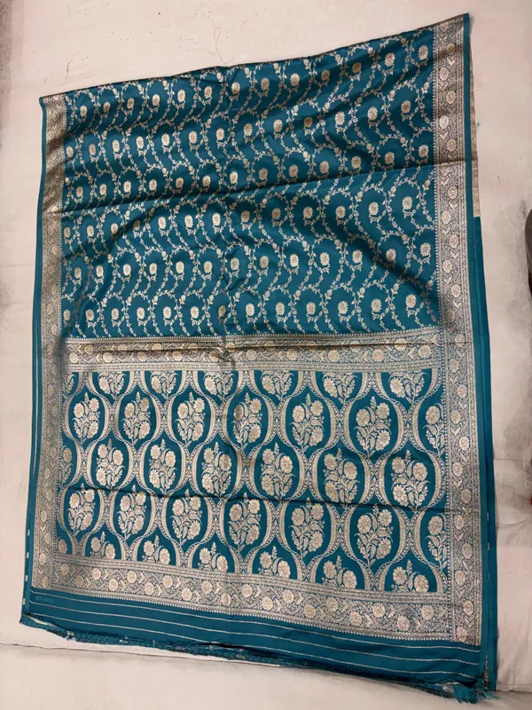 Teal_Satin_Floral_Motif_Saree_For_Women