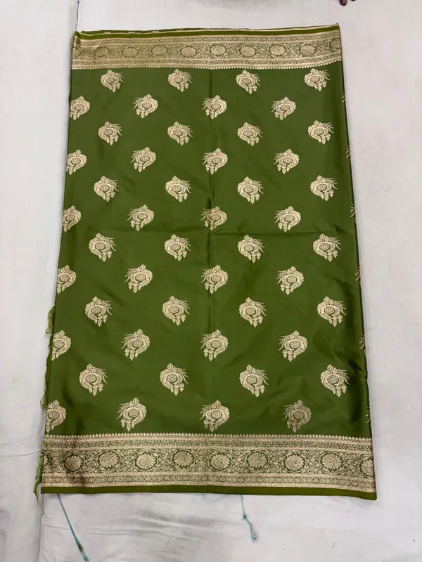 Green_Satin_Buta_Zari_Border_Saree_For_Women