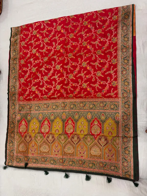 Red_Embroidered_Shawl_For_Women