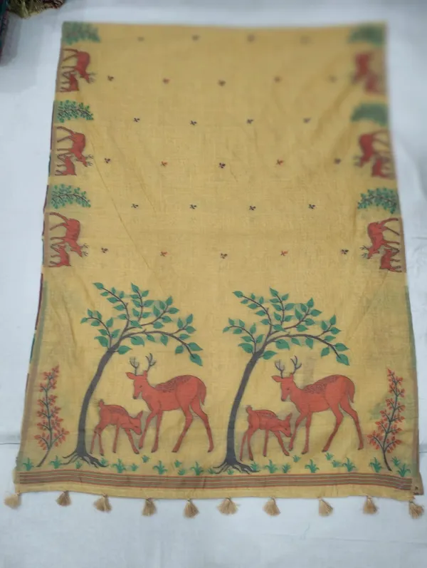 Yellow_Cotton_Printed_Deer_Motif_Stole_For_Women