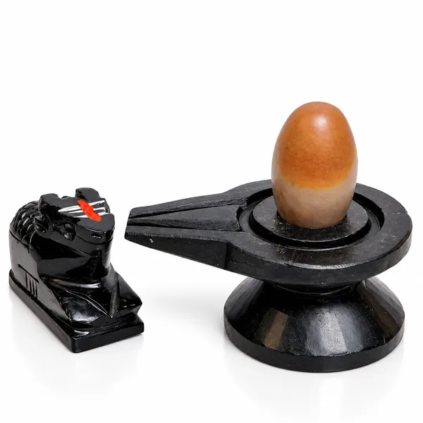 Narmada_Stone_Shivling_Full_Combo_Set_With_Base_Nandi_Trishul_Kalash