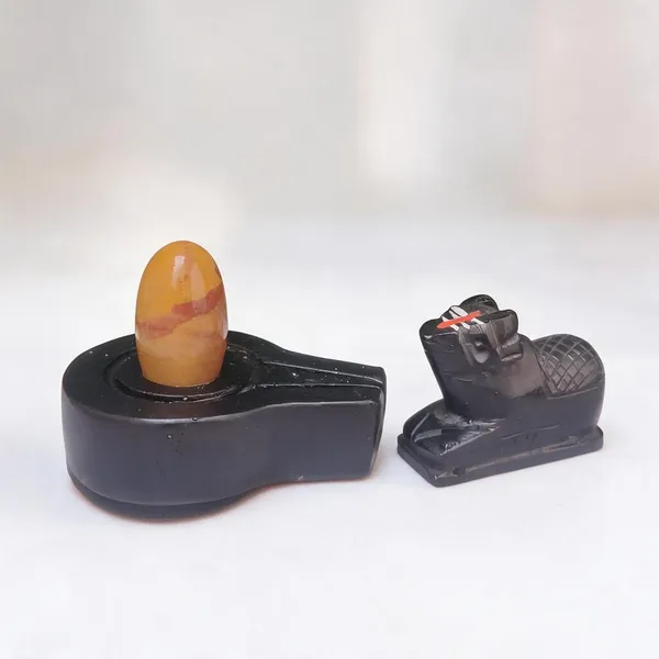 Narmadeshwar_Shivling_With_Plat_Jaldhara_And_Nandi_Pooja_Set