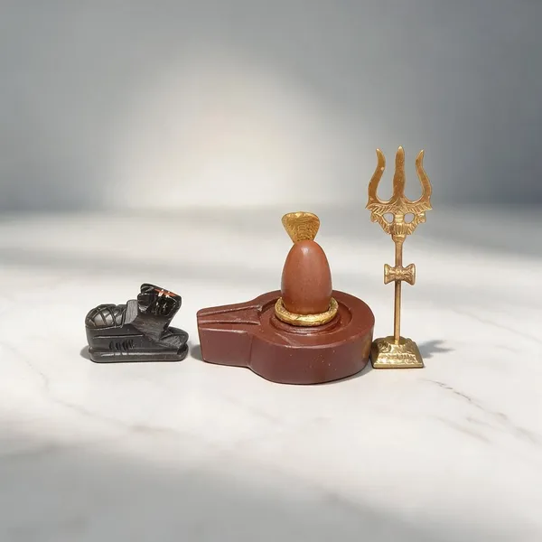 Narmadeshwar_Shivling_With_Plat_Jaldhara_Nandi_Trishul_And_Cobra_Nag_Pooja_Set