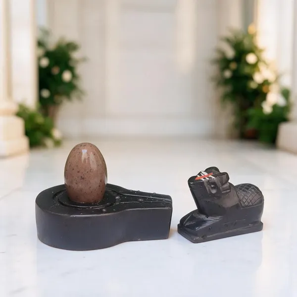 Narmadeshwar_Shivling_With_Plat_Jaldhara_And_Nandi_Pooja_Set