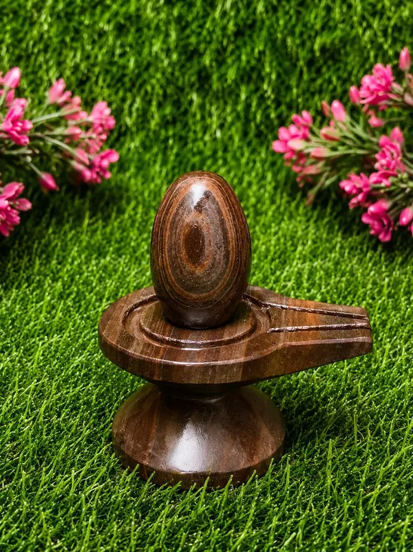 Narmadeshwar_Janeudhari_Shivling_With_Jaldhara_And_Nandi_Pooja_Set
